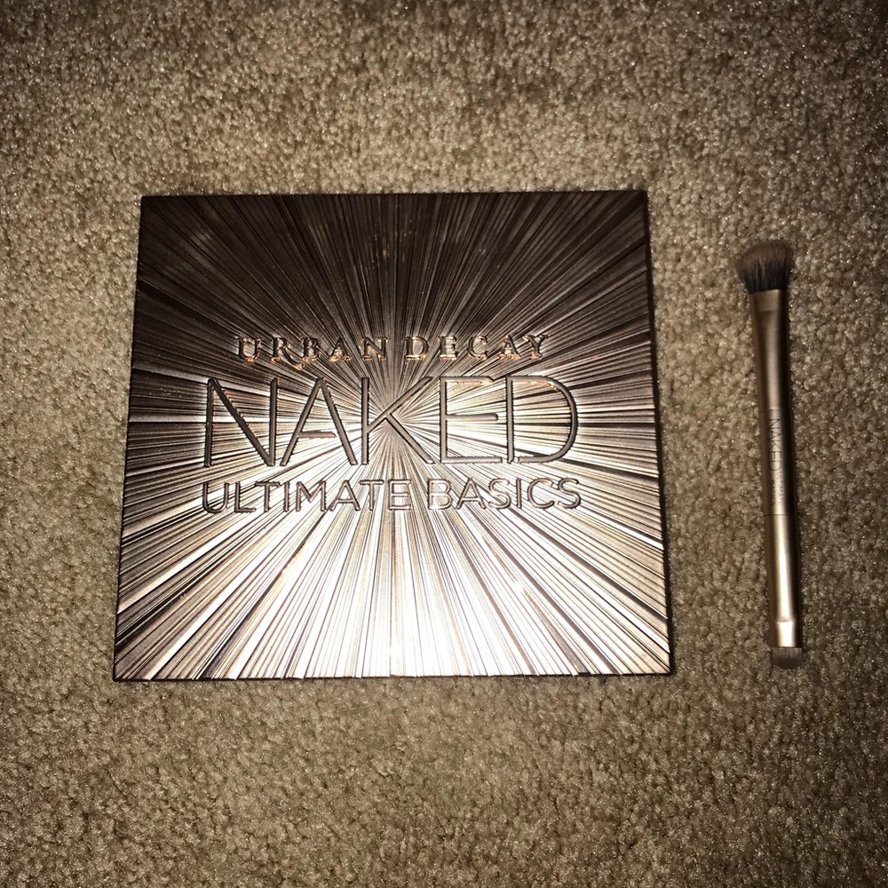 Urban Decay Naked Ultimate Basics palette